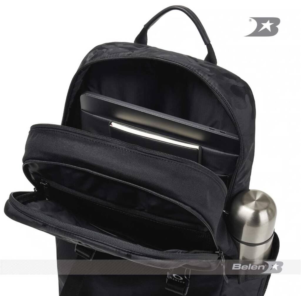 Morral oakley utility cube backpack black Tienda militar Uniforme