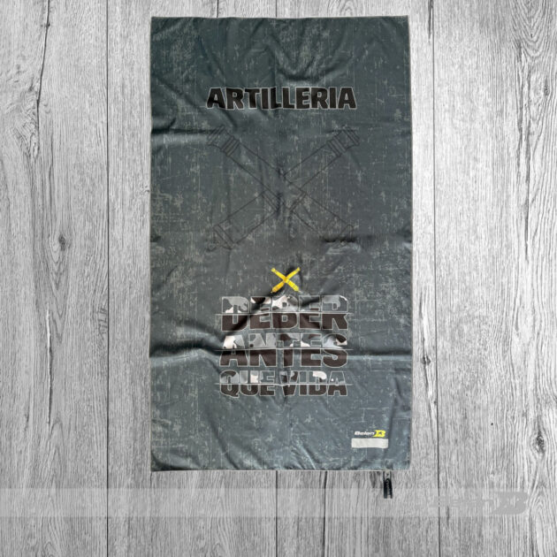 Toalla microfibra estampada artilleria talla L