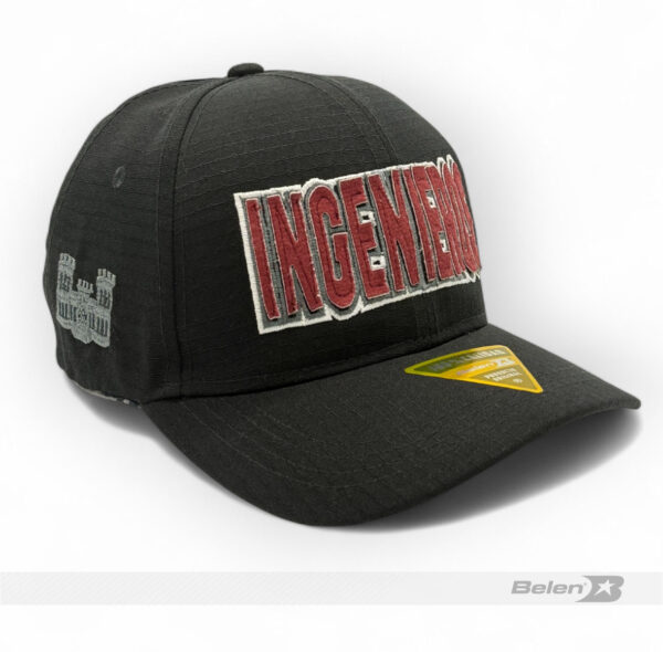 Gorra colección negra ingenieros letras